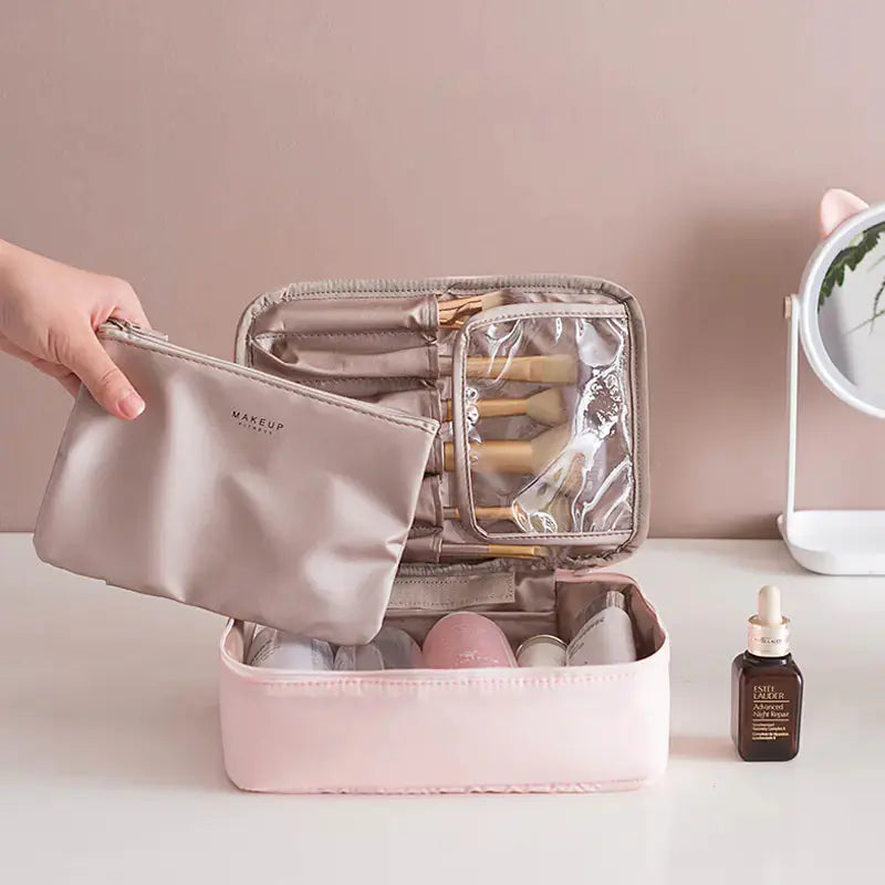 Portable Mini Makeup Bag - Cute and Versatile Design Blkhaven