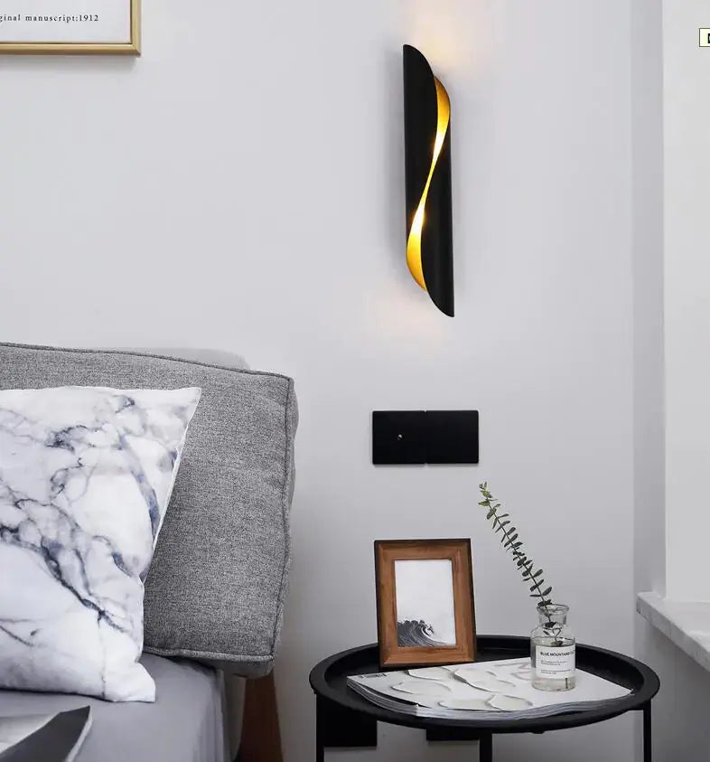 Modern Minimalist Wall Light for Living Room & Corridor Blkhaven