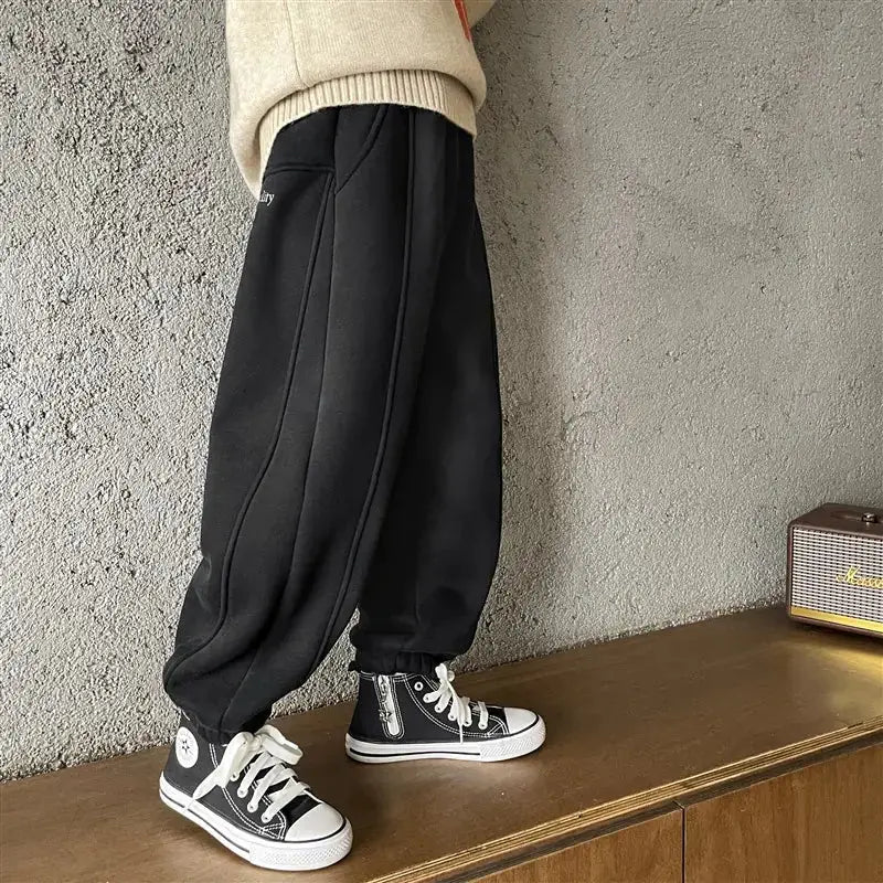 Girls' Winter Sports Down Guard Pants in Foreign Style